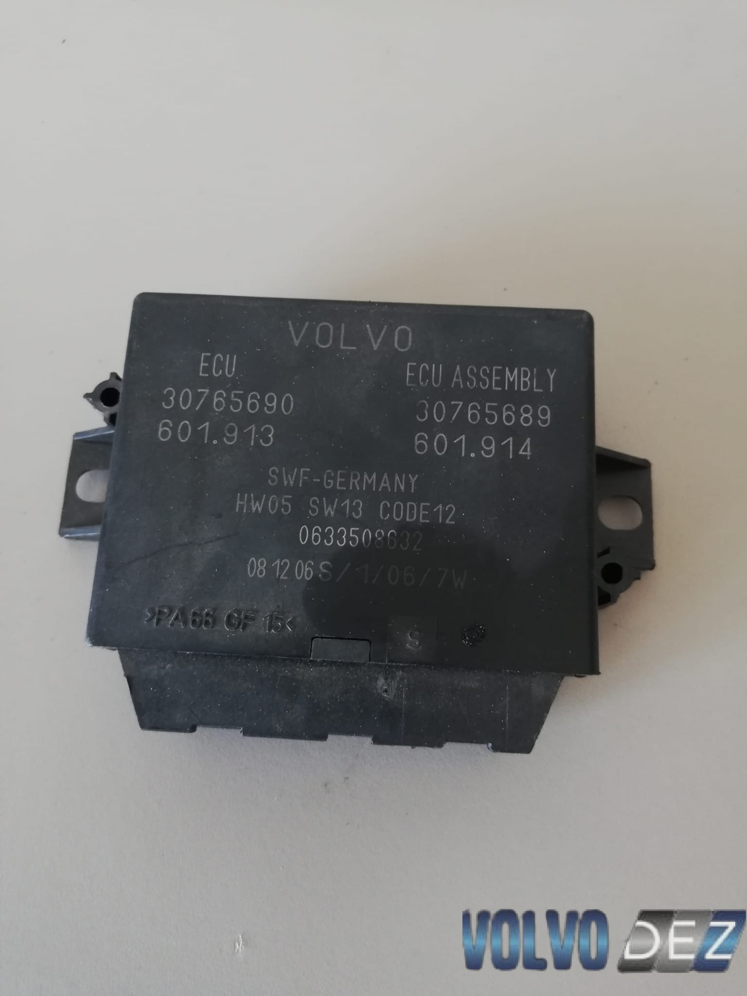Parking control module PDC Volvo XC90 30765689 30765690